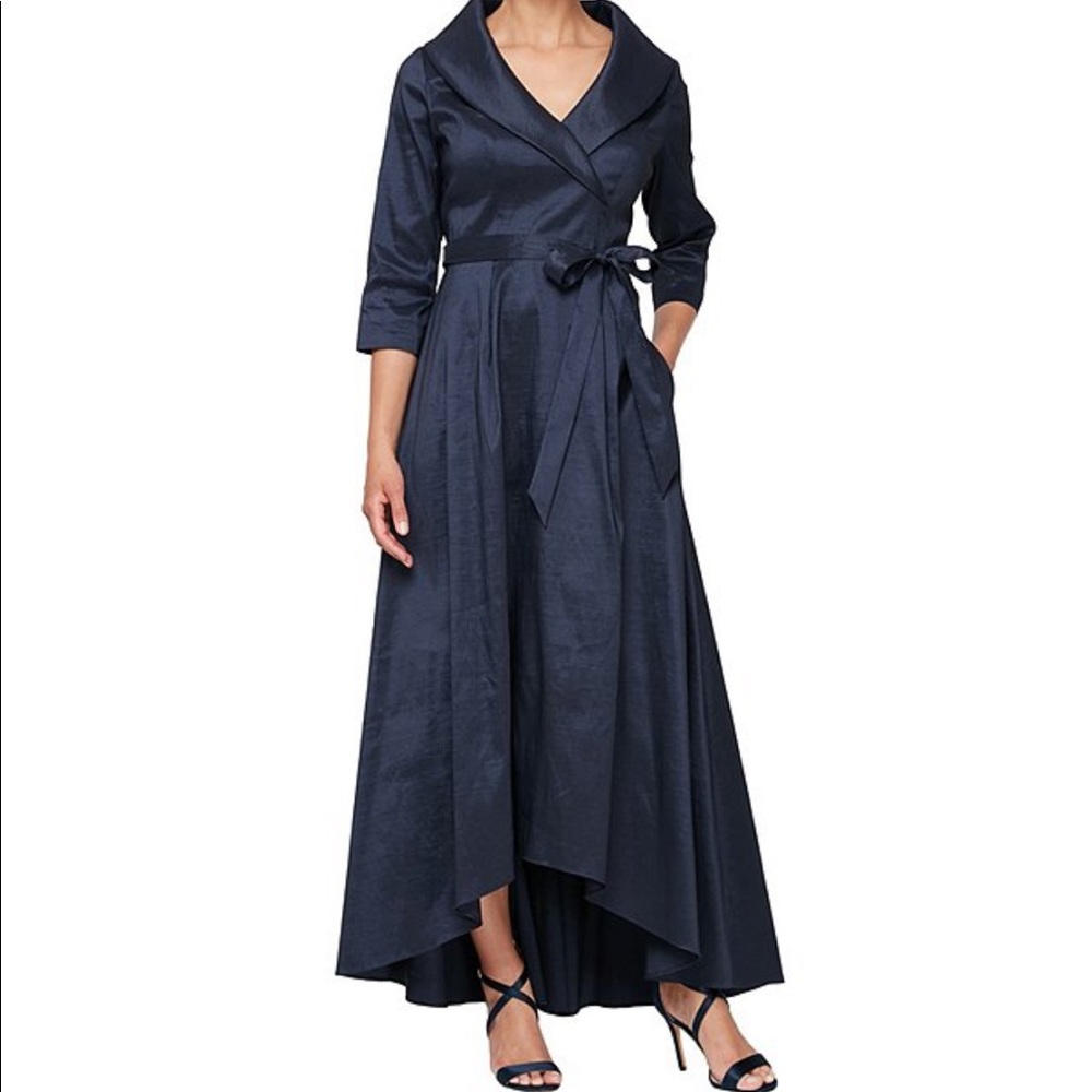 Alex Evenings Navy Dress, gorgeous and VERY flattering!